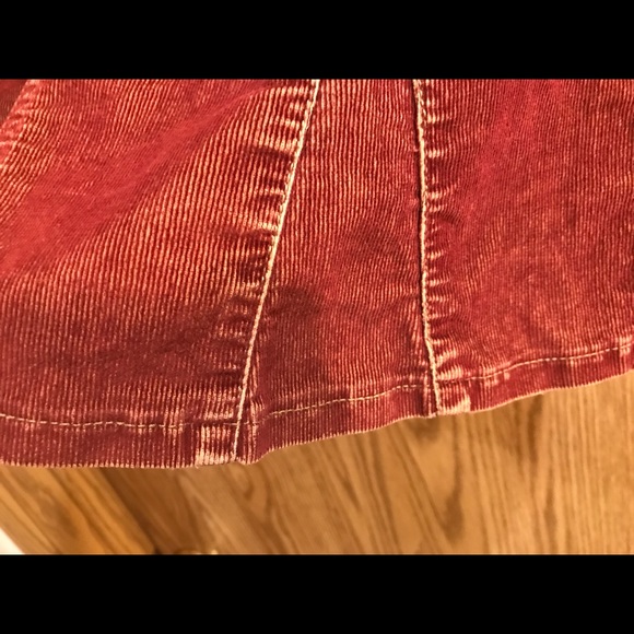 Guess Distressed Corduroy skirt Size 31 - Picture 6 of 7